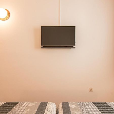 Hotel Barba Starigrad Paklenica Bagian luar foto