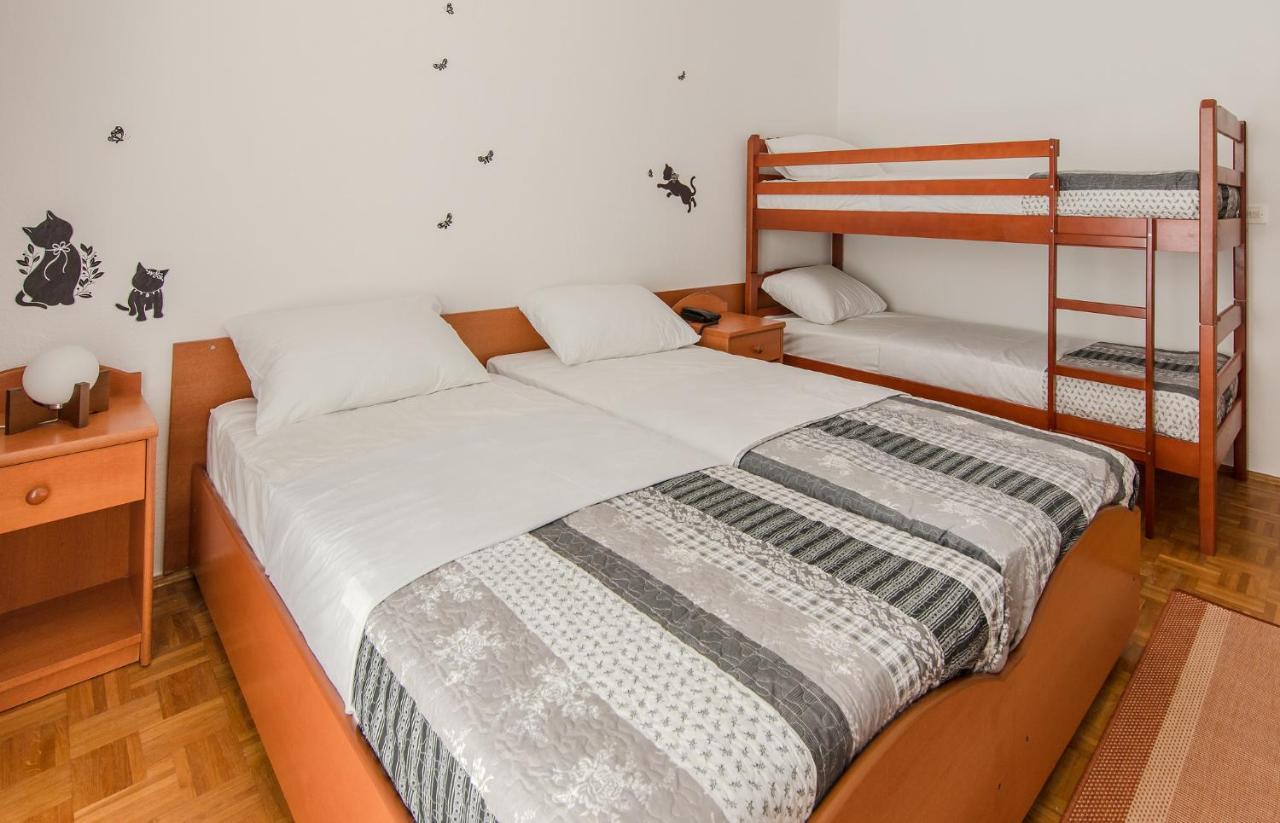 Hotel Barba Starigrad Paklenica Bagian luar foto